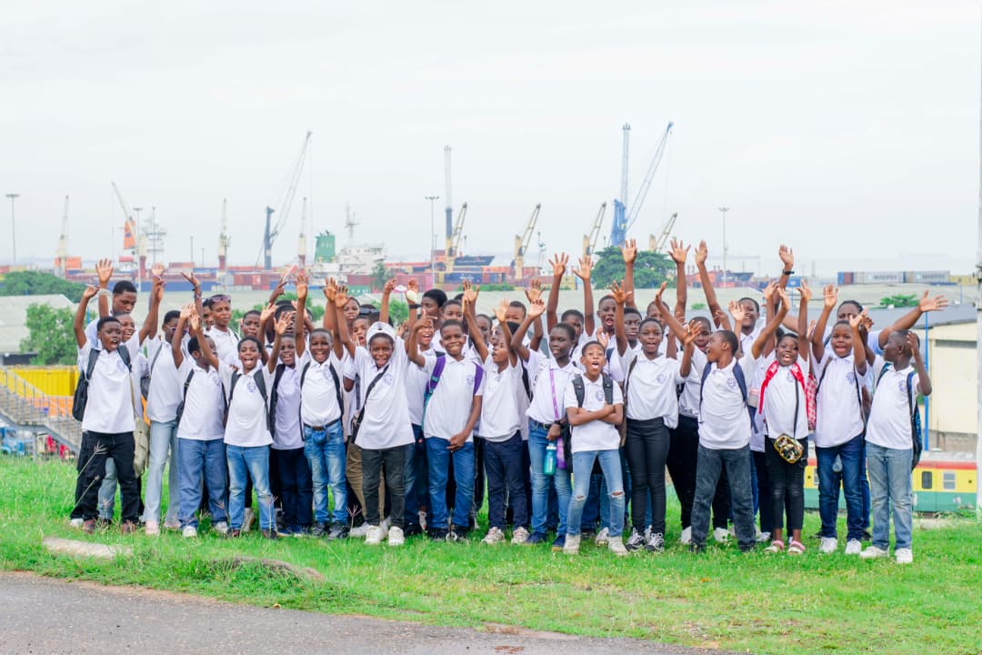 Tema Harbour View